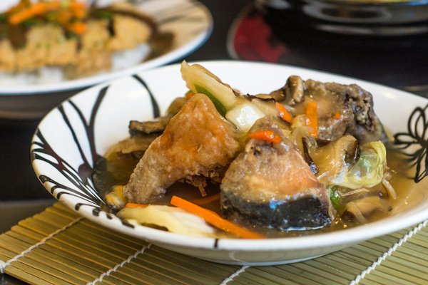 Revolutionizing energy collection: breakthroughs in high-efficiency perovskite solar cells for a sustainable future